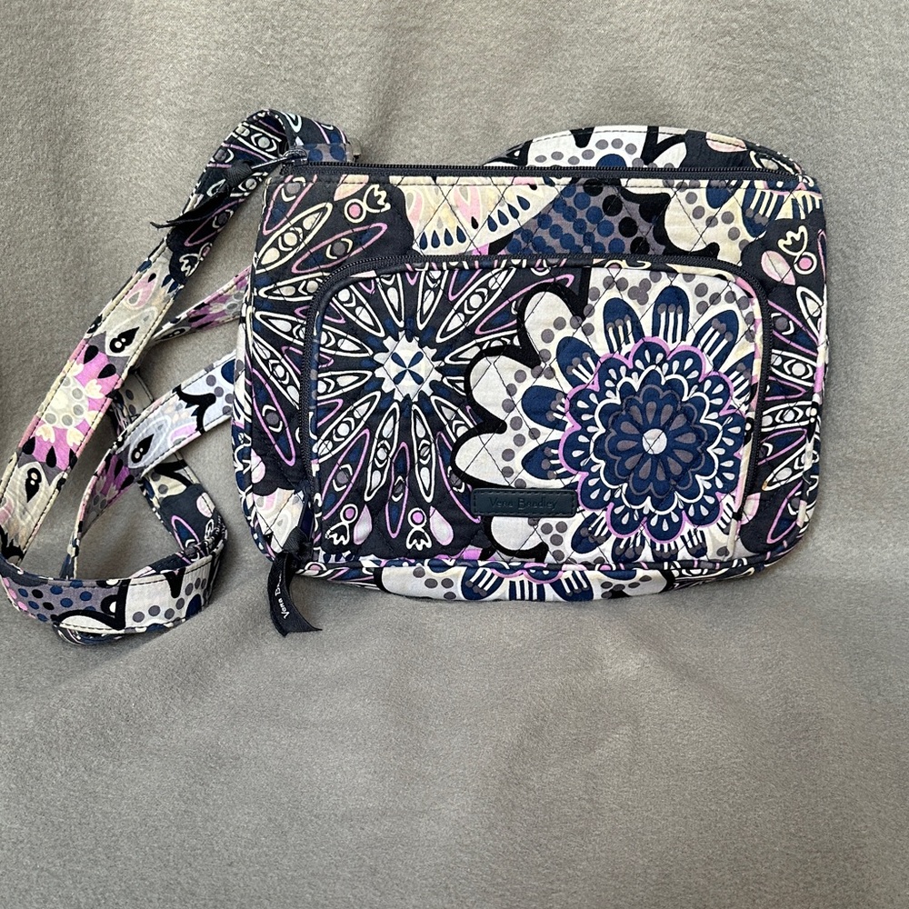 Vera Bradley Hipster Mimosa Medallion Crossbody Bag Purse Purple Floral Pattern